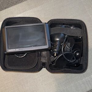 Garmin Nuvi 255 W Portable GPS